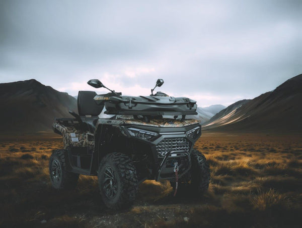 Tesseract Priekinė daiktadėžė Linhai Landforce 650