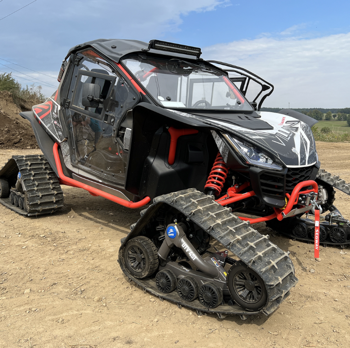 CAMSO UTV 4S1 vikšrų sistema
