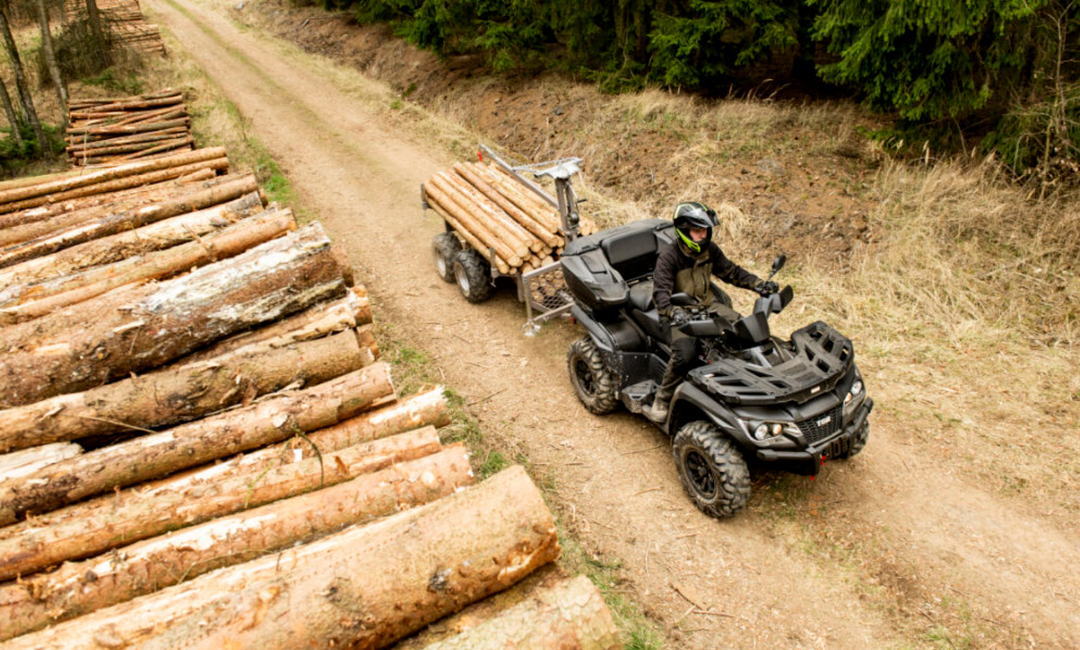 SHARK ATV PRIEKABA WOOD 1500 JUODA