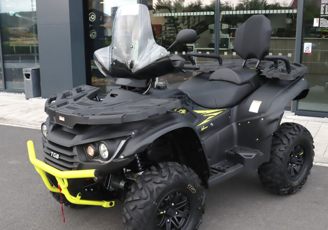 SHARK ATV priekinis stiklas universalus + montavimo komplektas