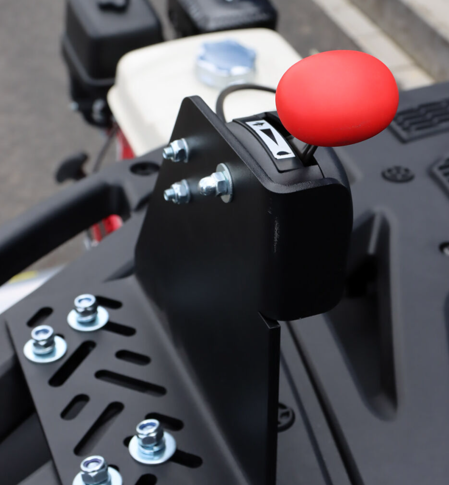 Shark priekinė žoliapjovė 100 cm su Honda GX 270 varikliu