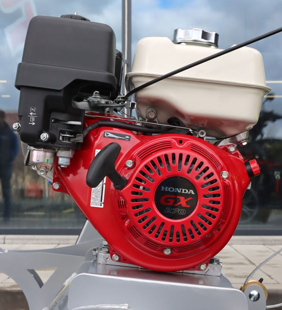 Shark priekinė žoliapjovė 100 cm su Honda GX 270 varikliu